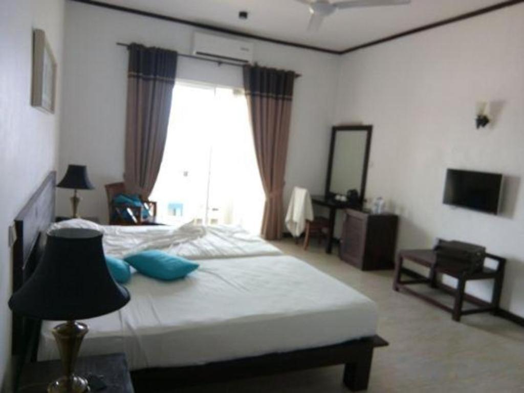 โคโค รอยัล บีช รีสอร์ต Hotel กาลูทารา ภายนอก รูปภาพ