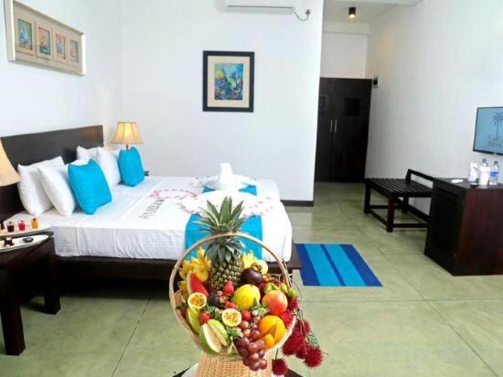 โคโค รอยัล บีช รีสอร์ต Hotel กาลูทารา ภายนอก รูปภาพ